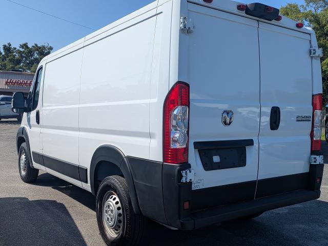 Used 2025 RAM ProMaster 2500 w/ Convenience Group FWD image 6