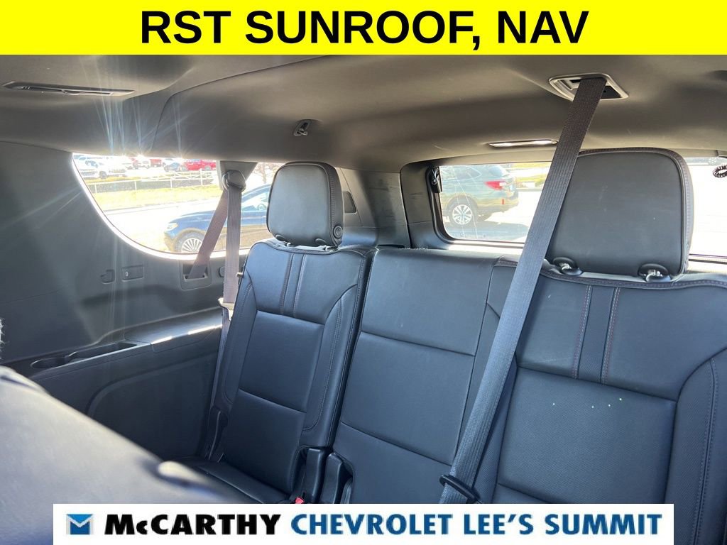 Used 2022 Chevrolet Suburban RST w/ Luxury Package image 48