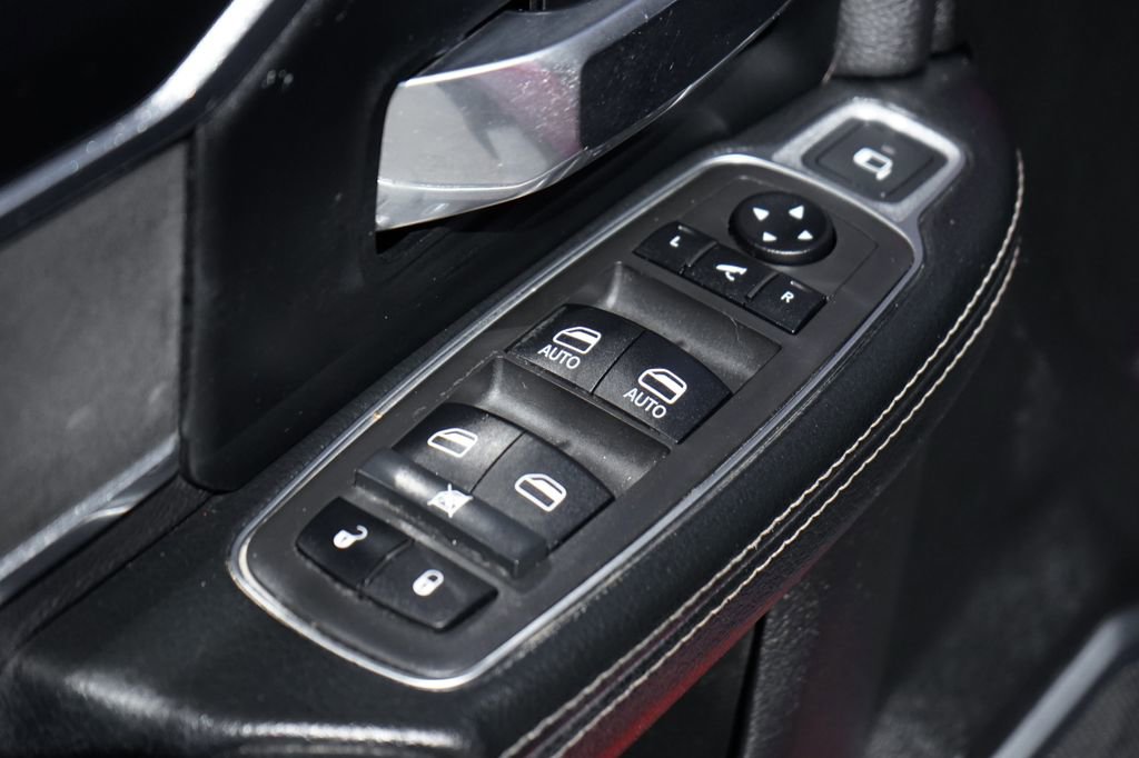 Used 2021 RAM 2500 Laramie w/ Night Edition AWD/4WD image 19