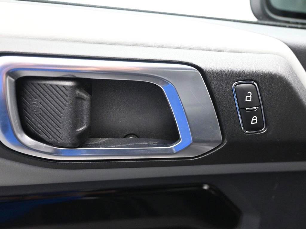 Certified 2023 Ford Bronco Badlands image 12