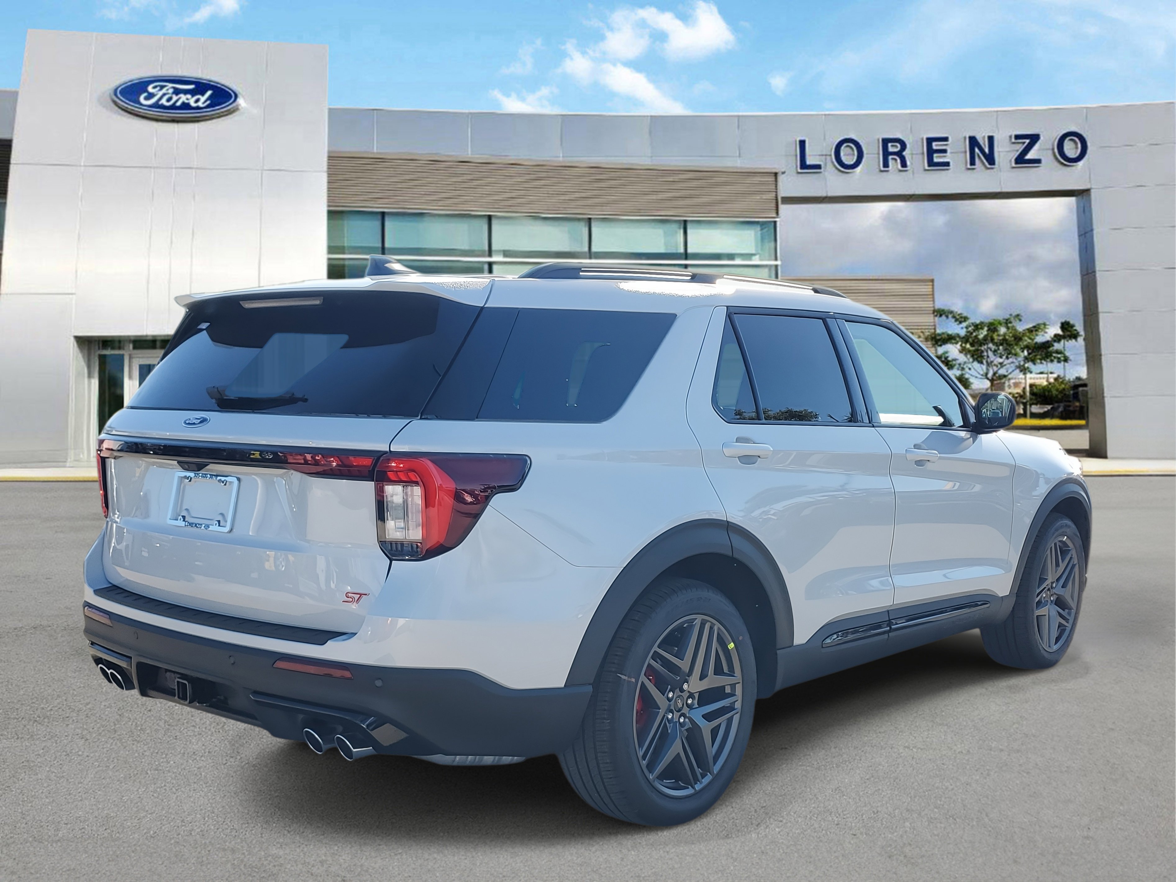New 2026 Ford Explorer ST image 4