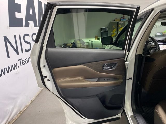 Certified 2024 Nissan Murano Platinum w/ Cargo Package AWD/4WD image 23