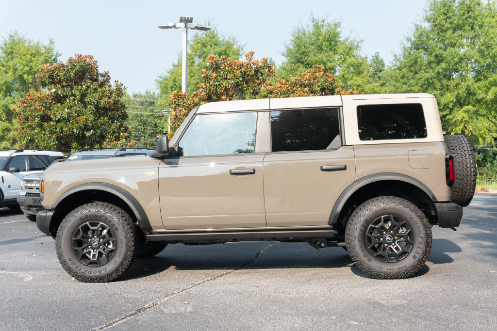New 2026 Ford Bronco Badlands AWD/4WD image 7