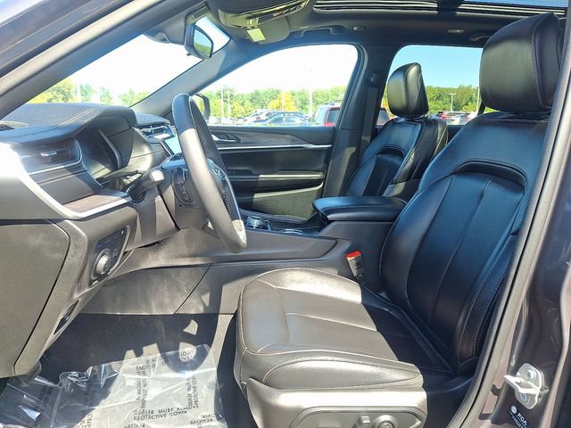 Used 2024 Jeep Grand Cherokee Limited 4xe AWD/4WD image 13
