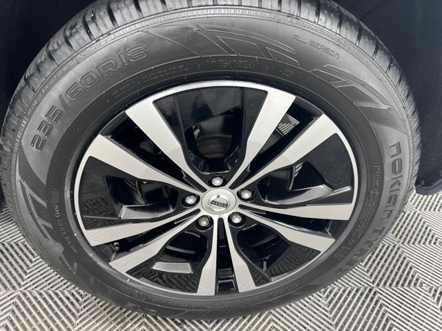 Used 2024 Volvo XC60 B5 Core w/ Climate Package AWD/4WD image 10