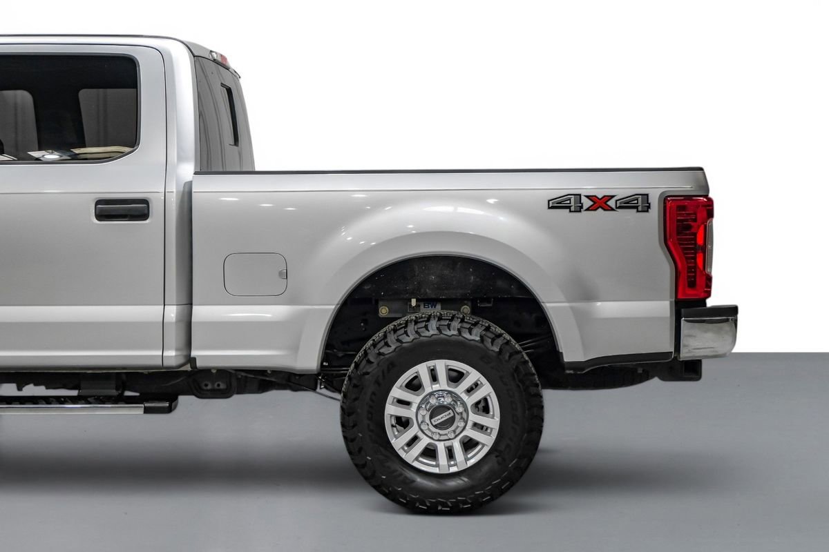 Used 2019 Ford F250 XL w/ STX Appearance Package AWD/4WD image 11