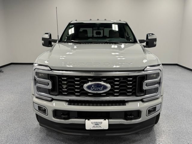 Certified 2026 Ford F450 Platinum w/ Platinum Plus Package AWD/4WD image 4