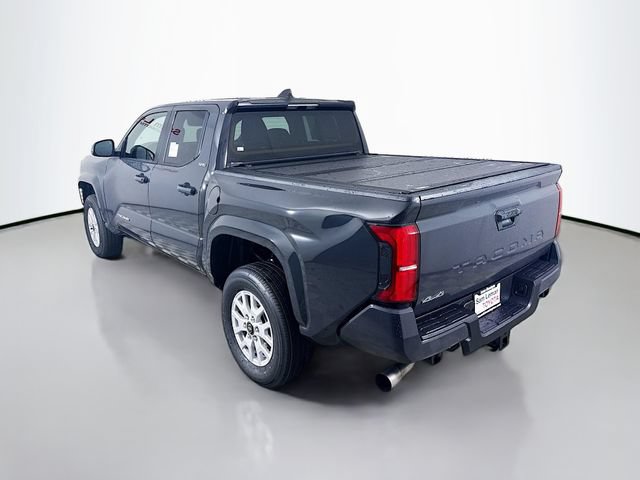Used 2026 Toyota Tacoma SR5 AWD/4WD image 5