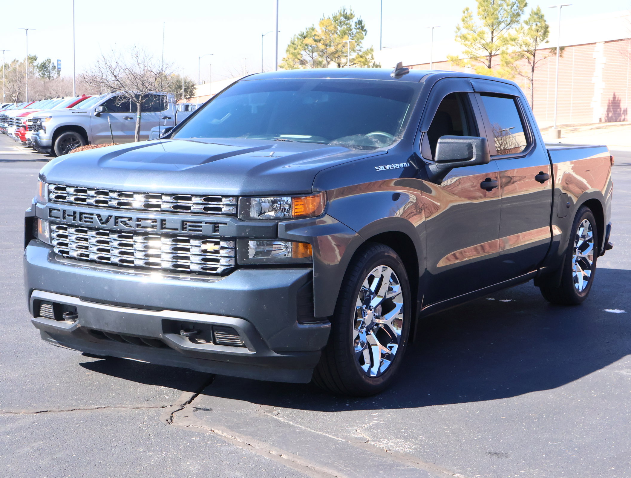 Used 2021 Chevrolet Silverado 1500 Custom image 23