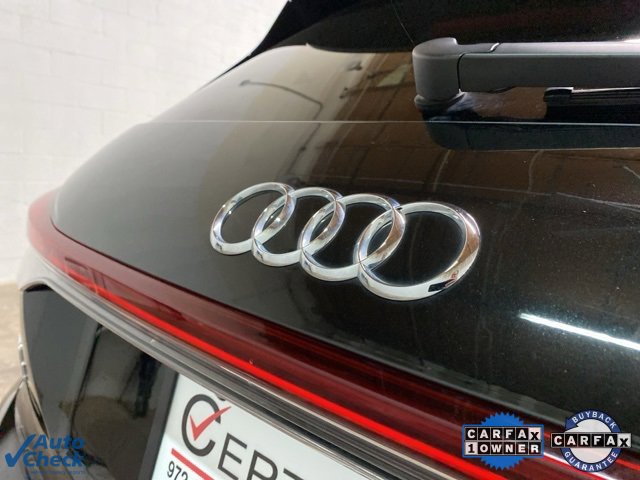 Used 2024 Audi Q4 e-tron Premium image 90