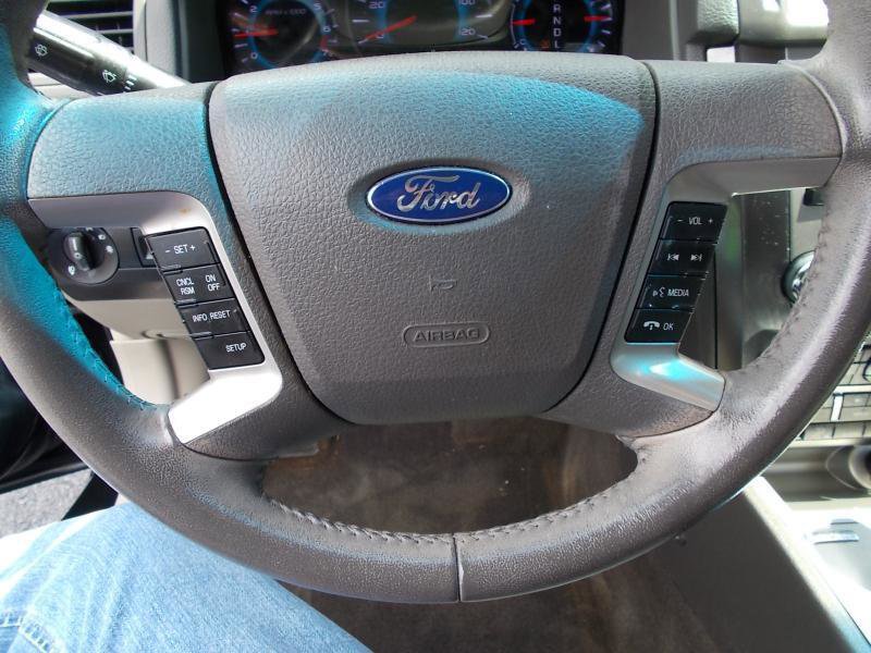 Used 2012 Ford Fusion SEL FWD image 29