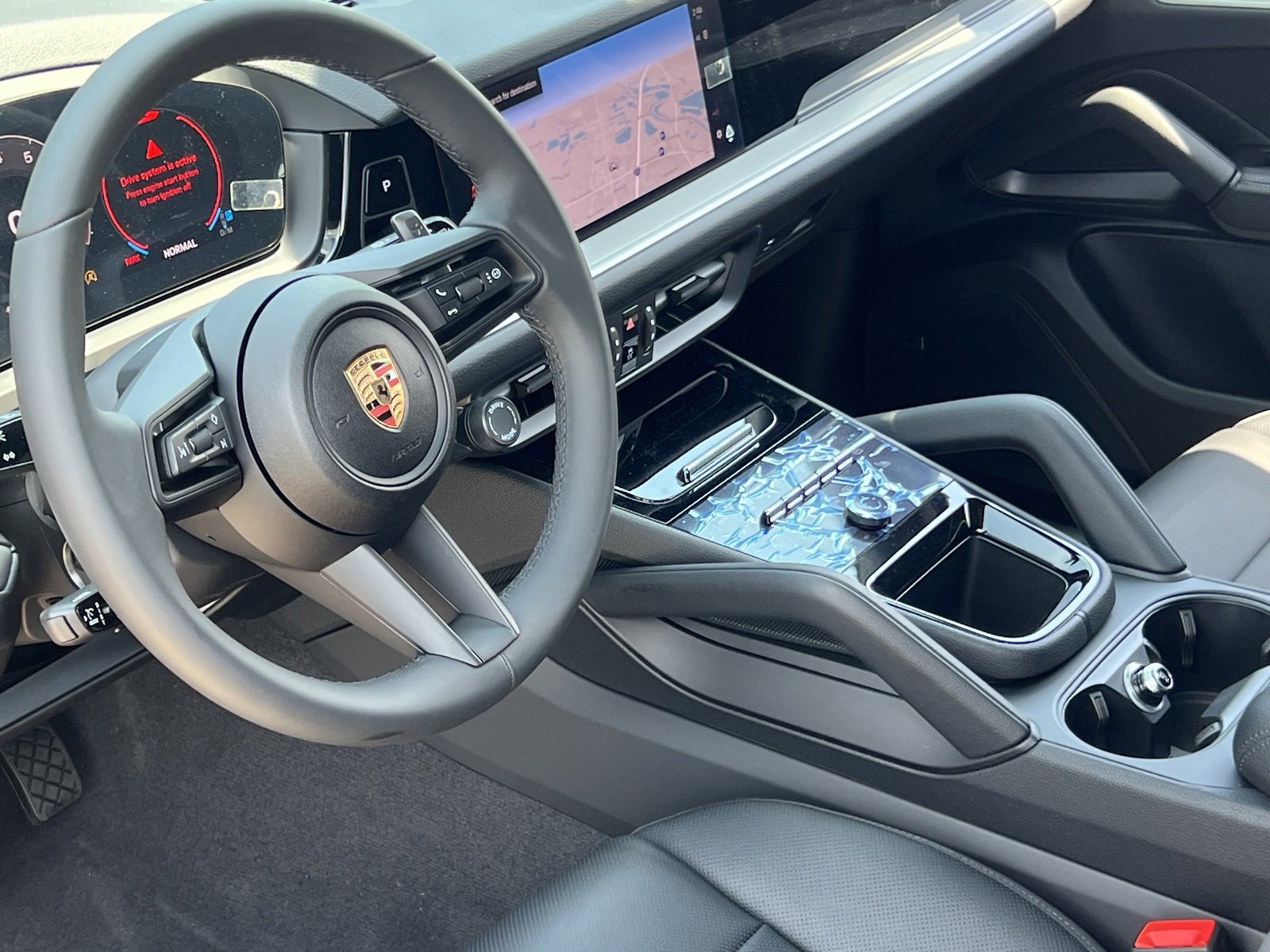 New 2025 Porsche Cayenne image 35