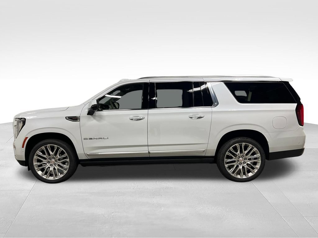 New 2026 GMC Yukon XL Denali w/ Denali Reserve Package AWD/4WD image 5
