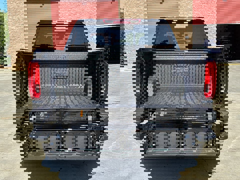 Used 2026 GMC Sierra 1500 SLT w/ SLT Premium Plus Package image 8