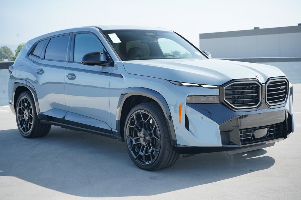 New 2026 BMW XM Label Red w/ M Driver's Package image 3