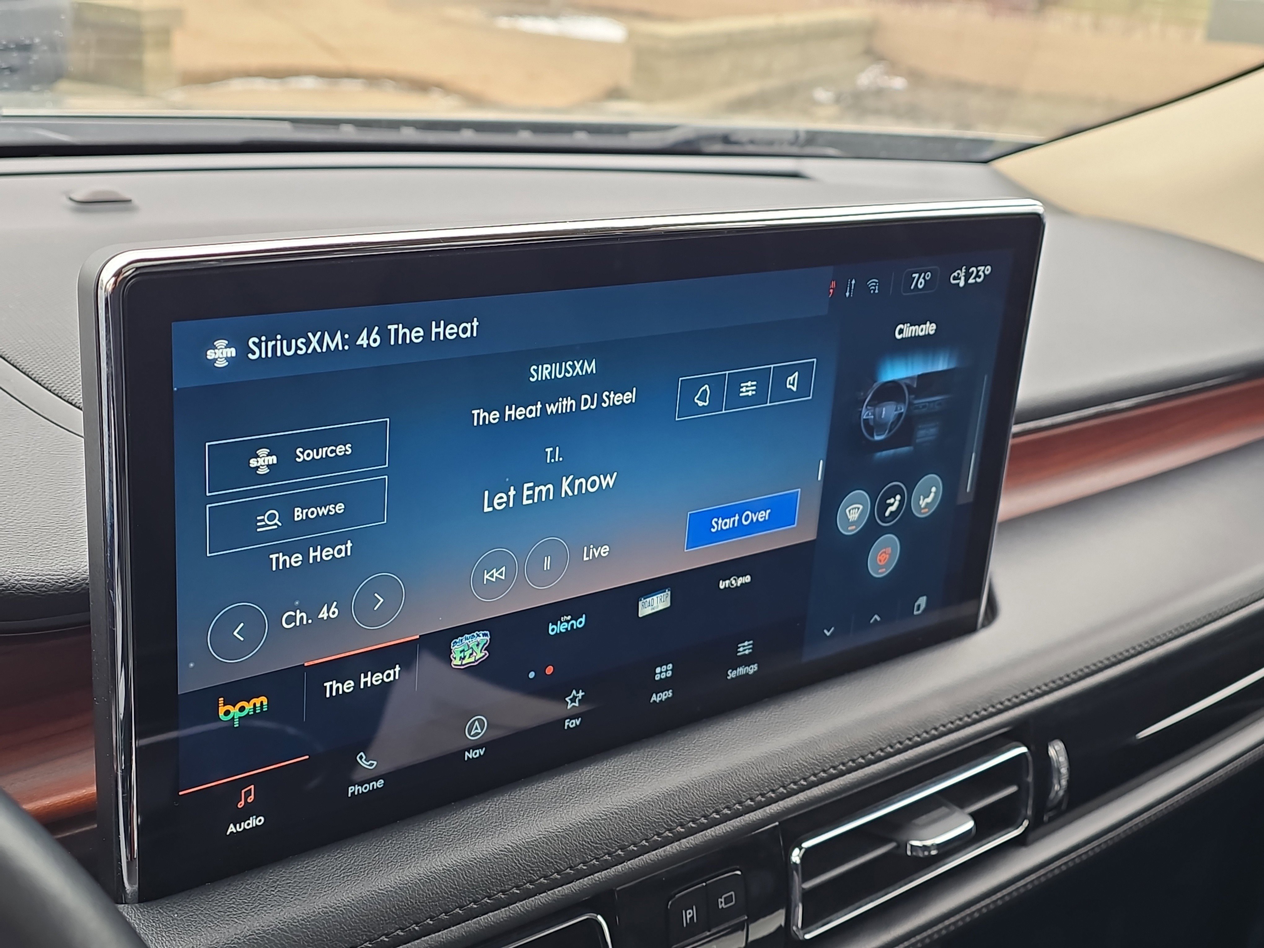 Certified 2023 Lincoln Nautilus Reserve w/ Equipment Group 201A AWD/4WD image 16