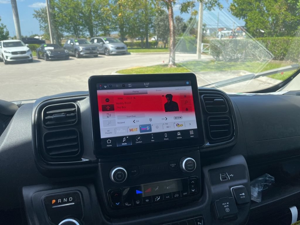 New 2025 RAM ProMaster 3500 FWD image 16