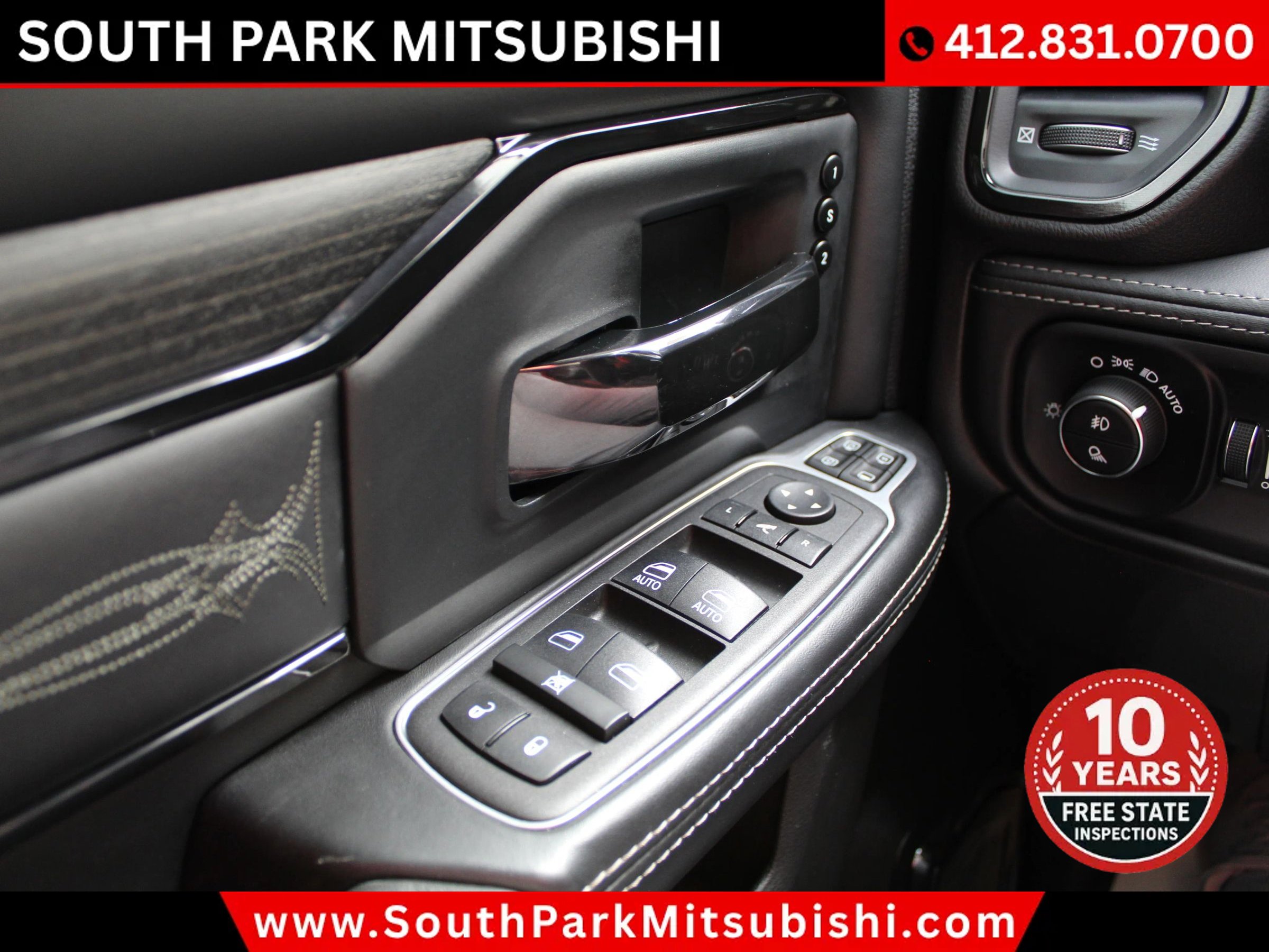 Used 2023 RAM 3500 Limited image 25