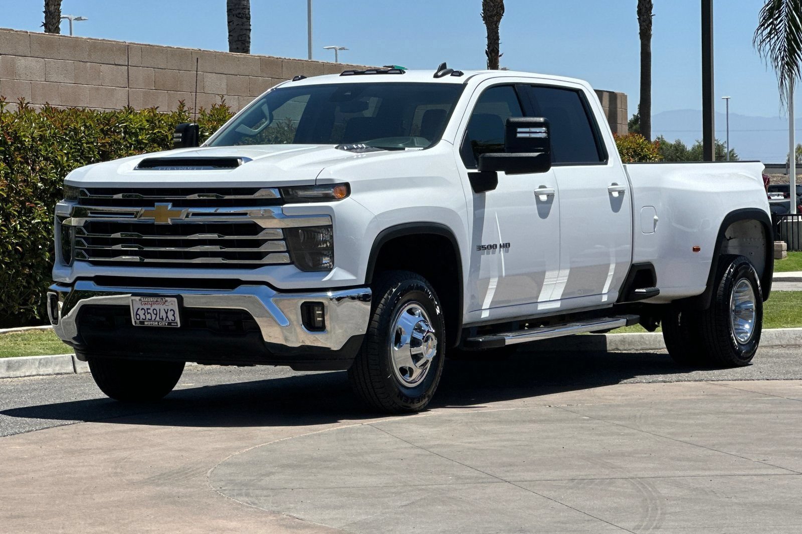 Certified 2024 Chevrolet Silverado 3500 LT w/ Convenience Package RWD image 8