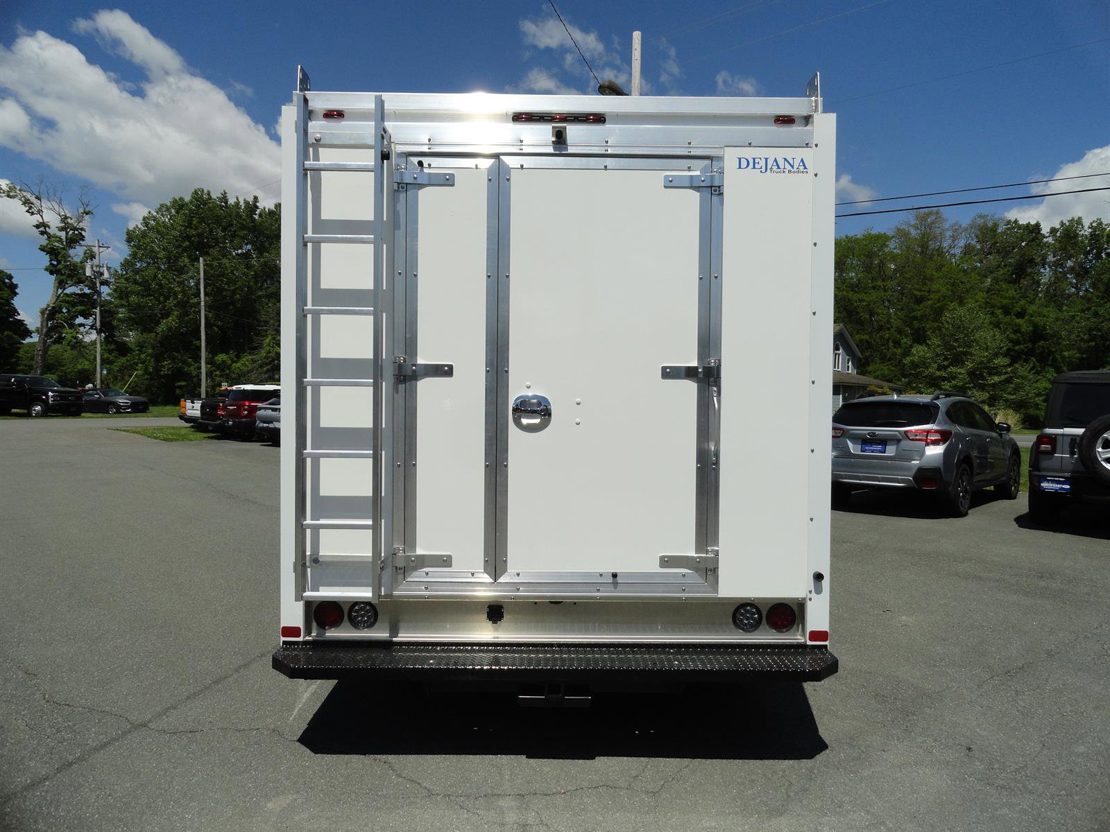 New 2027 Ford E-350 and Econoline 350 Super Duty w/ Power Equipment Group RWD image 6