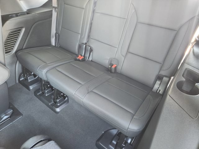 Used 2025 Chevrolet Tahoe Z71 w/ Comfort Package AWD/4WD image 32