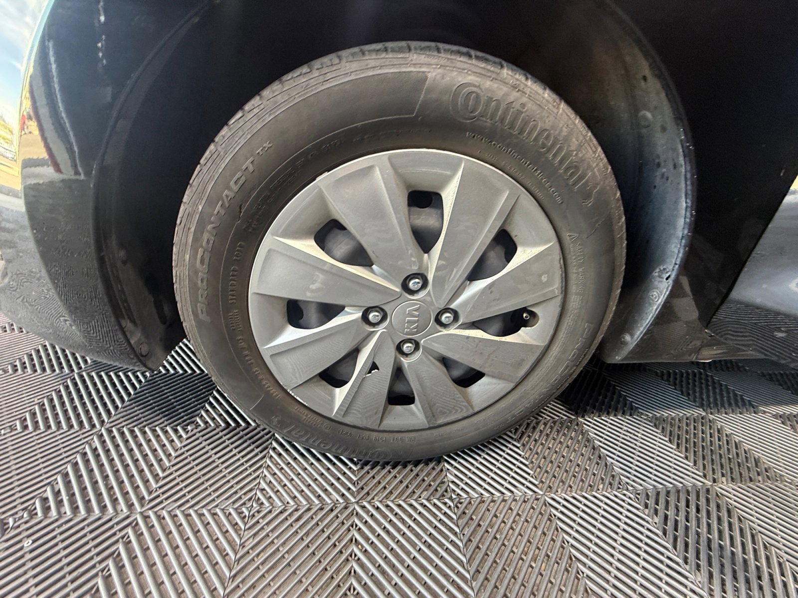 Used 2020 Kia Rio S image 26