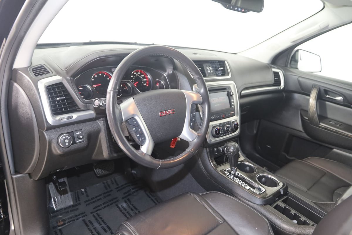 Used 2017 GMC Acadia Limited SLT AWD/4WD image 26