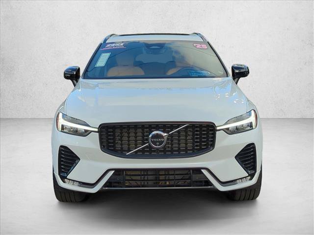 Used 2025 Volvo XC60 B5 Ultra w/ Protection Package Premier AWD/4WD image 2