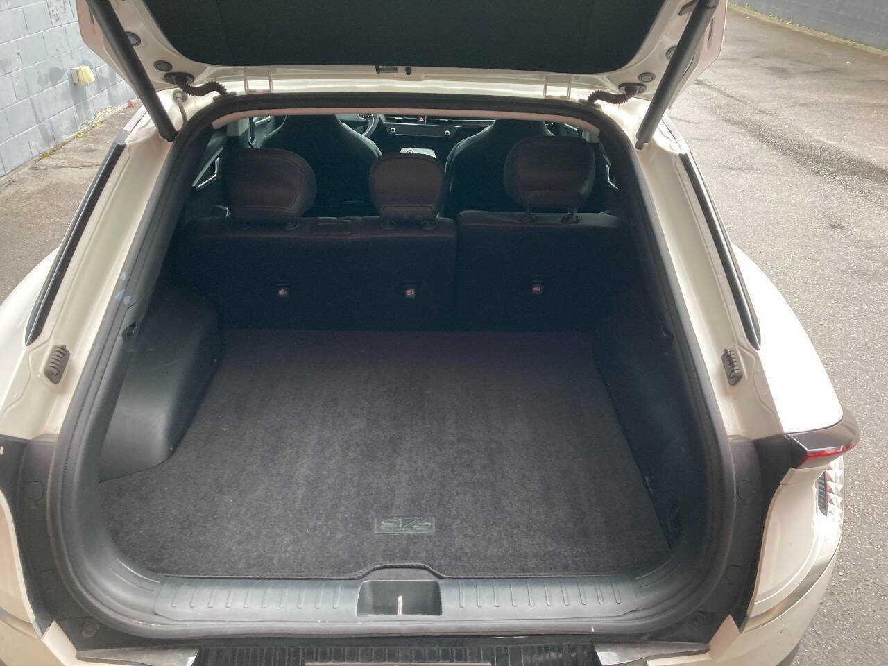 Used 2024 Kia EV6 Wind w/ Wind Technology Package image 19