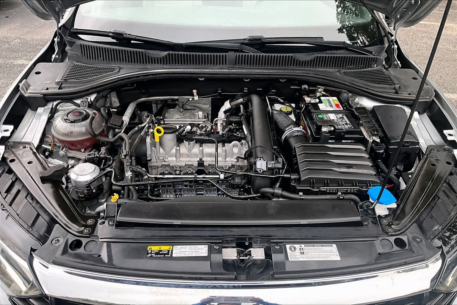 Used 2019 Volkswagen Jetta R-Line w/ R-Line Cold Weather Package FWD image 30