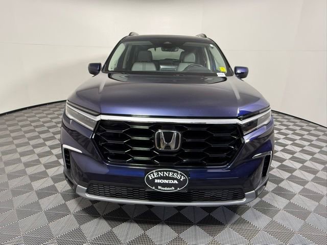 Used 2023 Honda Pilot Touring image 9