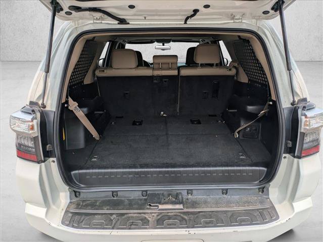 Used 2017 Toyota 4Runner SR5 Premium AWD/4WD image 6