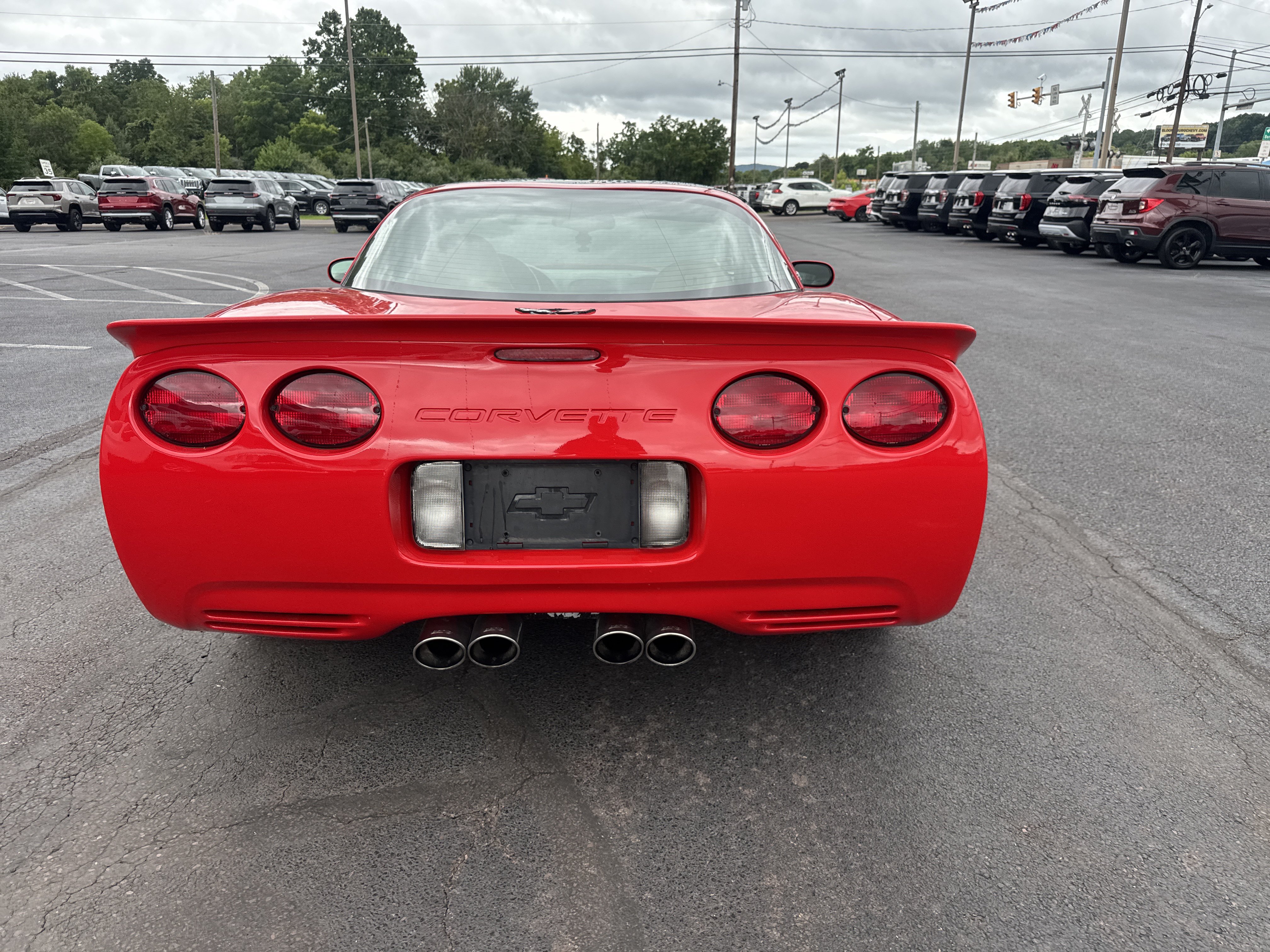 Used 2002 Chevrolet Corvette Coupe w/ Preferred Equipment Group2 RWD image 4