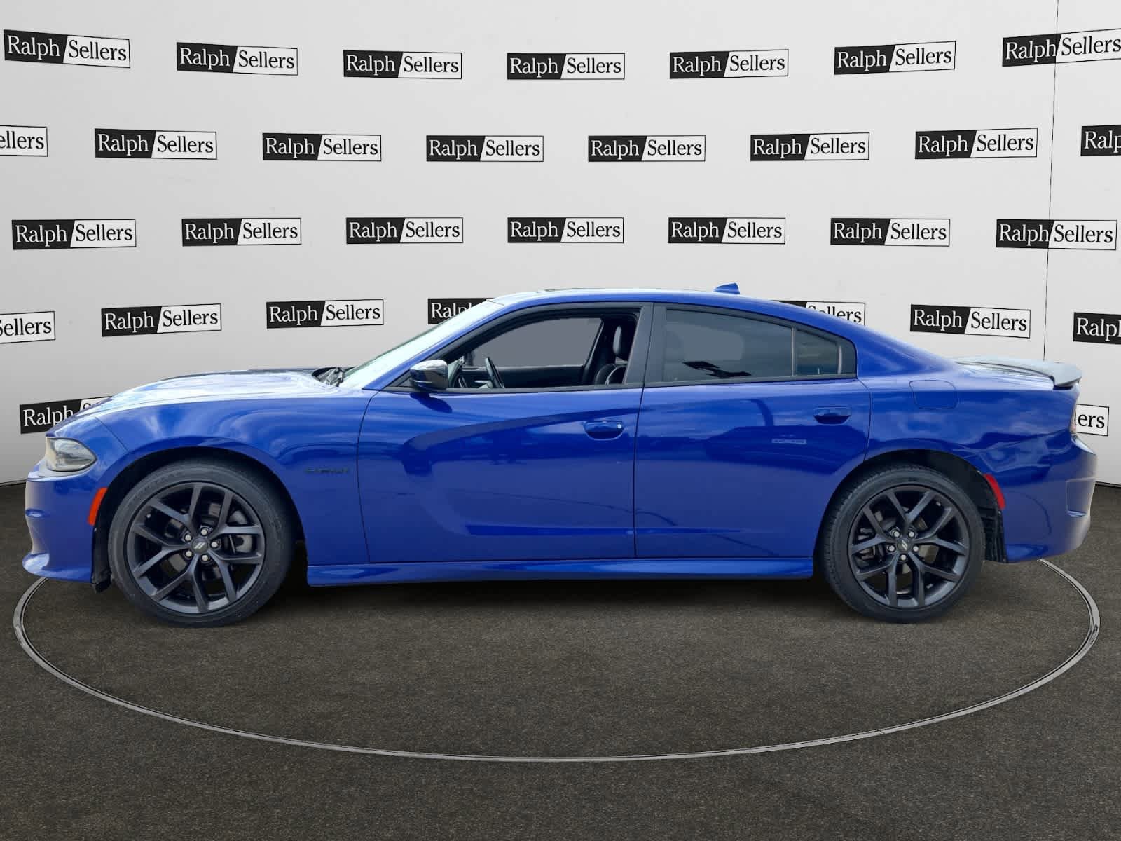 Used 2022 Dodge Charger R/T w/ Plus Group RWD image 3
