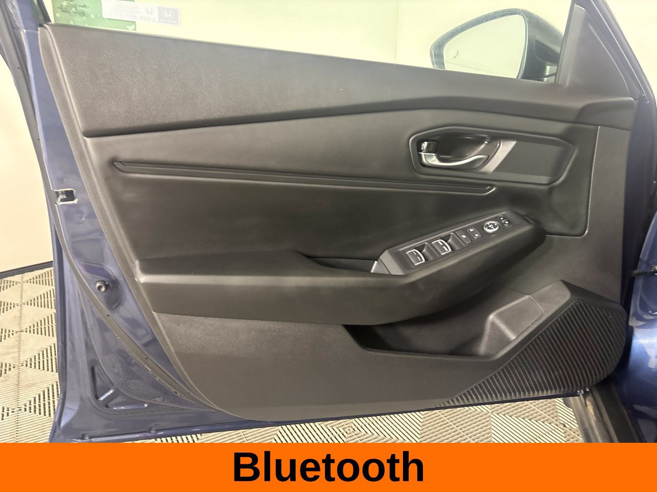 Used 2025 Honda Accord SE image 10