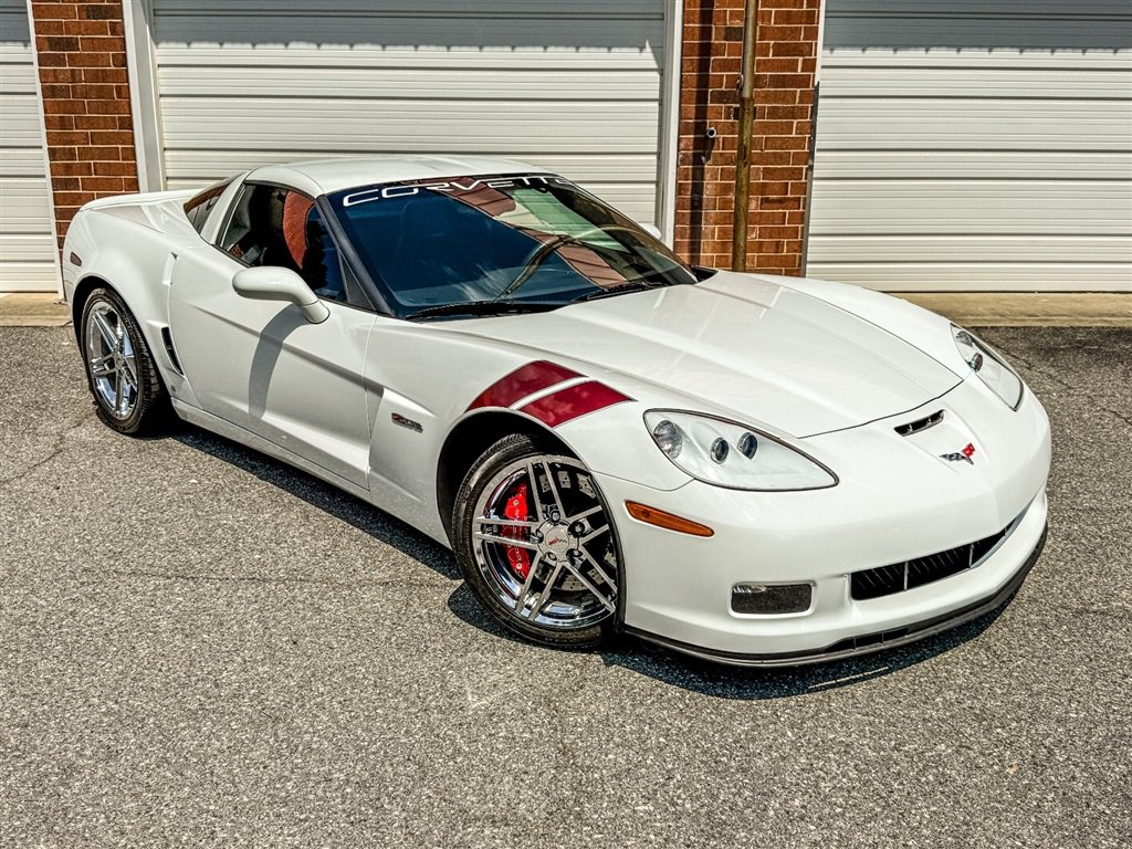 Used 2007 Chevrolet Corvette Z06 w/ Preferred Equipment Group RWD image 27
