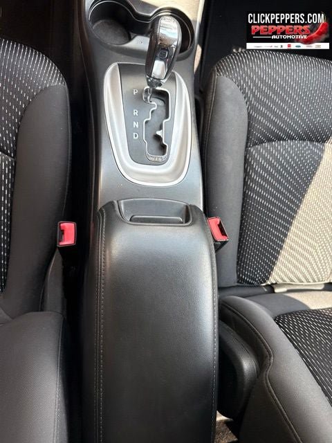 Used 2017 Dodge Journey SXT w/ Premium Group FWD image 10