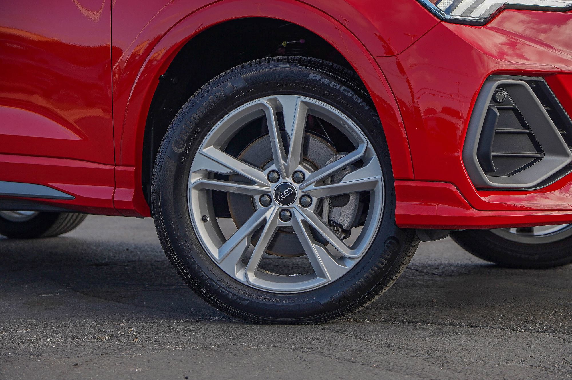 Certified 2023 Audi Q3 2.0T Premium Plus w/ Premium Plus Package image 2