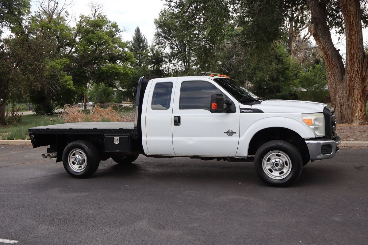 Used 2014 Ford F350 XL w/ Power Equipment Group AWD/4WD image 2