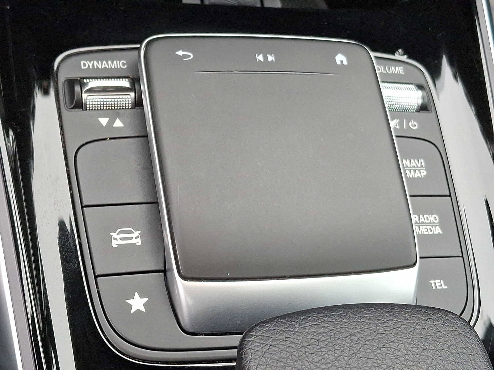 Certified 2023 Mercedes-Benz GLB 250 4MATIC image 20
