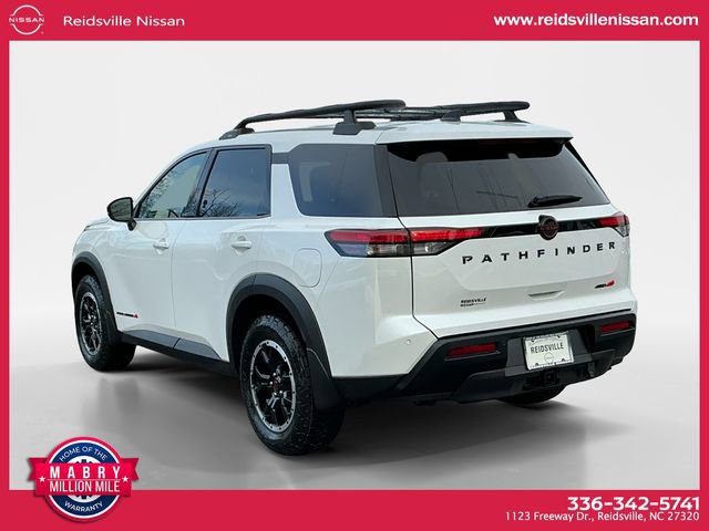 New 2026 Nissan Pathfinder SV image 4