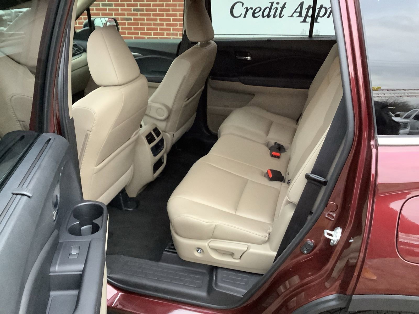 Used 2022 Honda Pilot Special Edition image 9