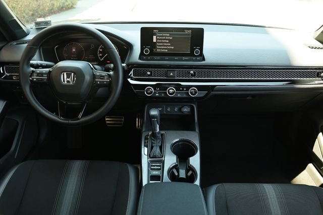 Used 2025 Honda Civic Sport image 25