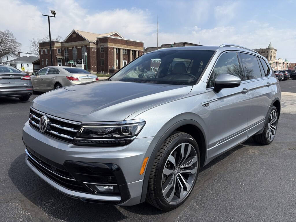 Used 2019 Volkswagen Tiguan S AWD/4WD image 2
