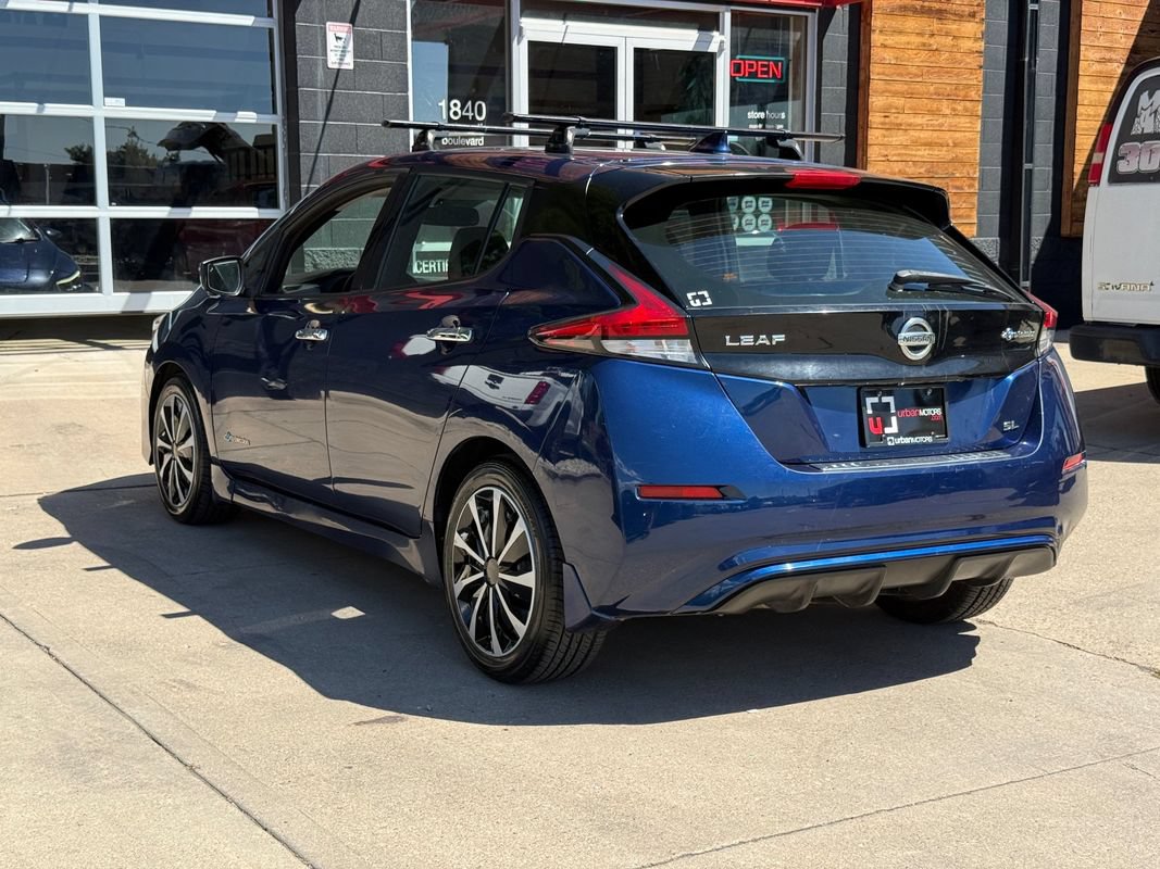 Used 2018 Nissan Leaf SL w/ SL Technology Package FWD image 11