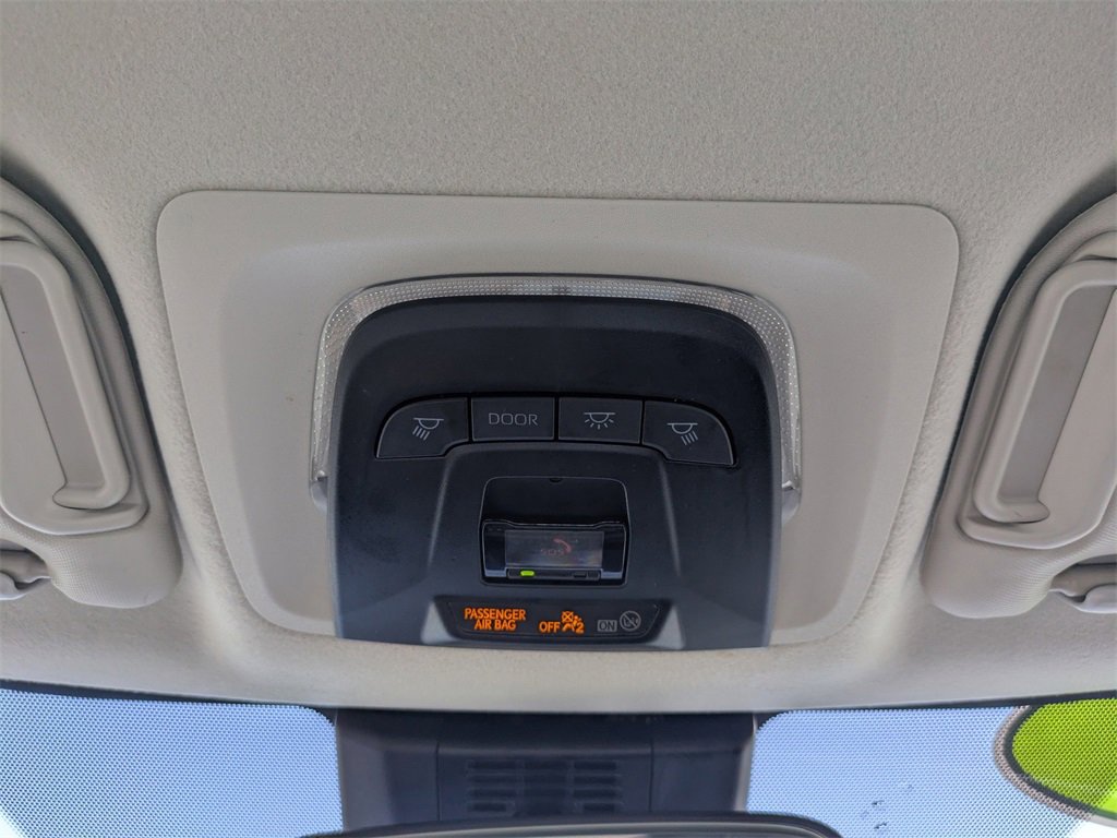 Used 2023 Toyota Corolla LE image 19