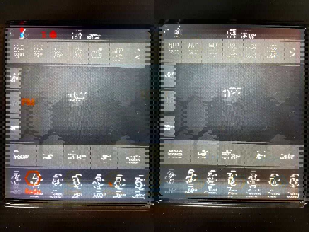 Used 2021 Jeep Cherokee Latitude Plus image 13