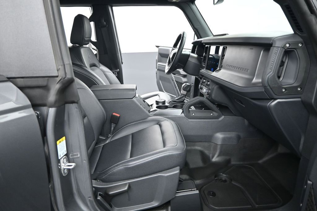 Used 2025 Ford Bronco Badlands AWD/4WD image 22