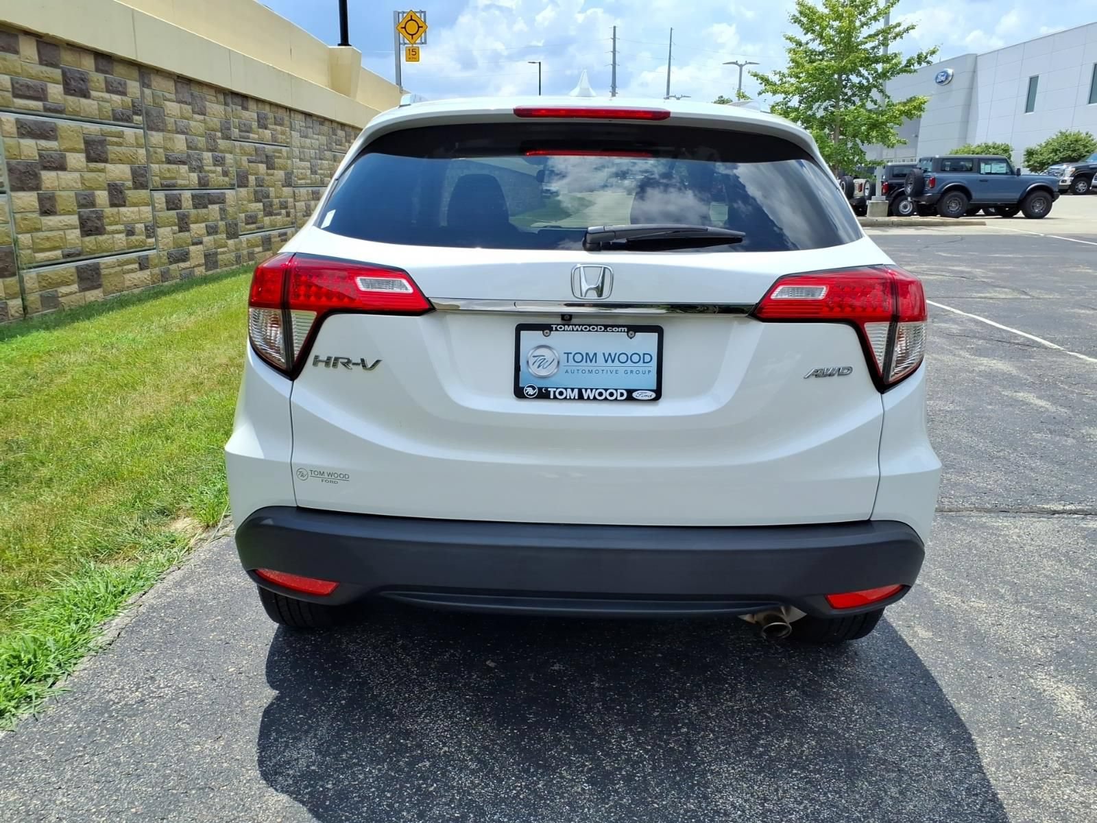 Used 2022 Honda HR-V EX image 9