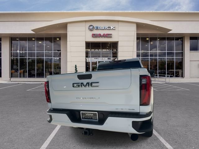 Used 2025 GMC Sierra 2500 Denali Ultimate image 13